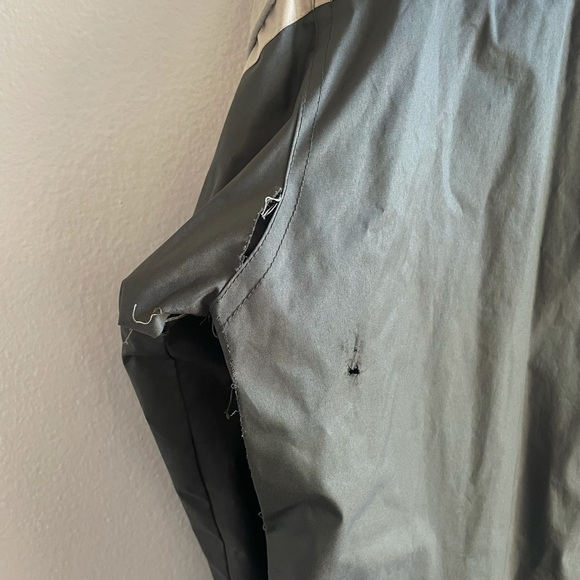 Green Windbreaker - Picture 2 of 4